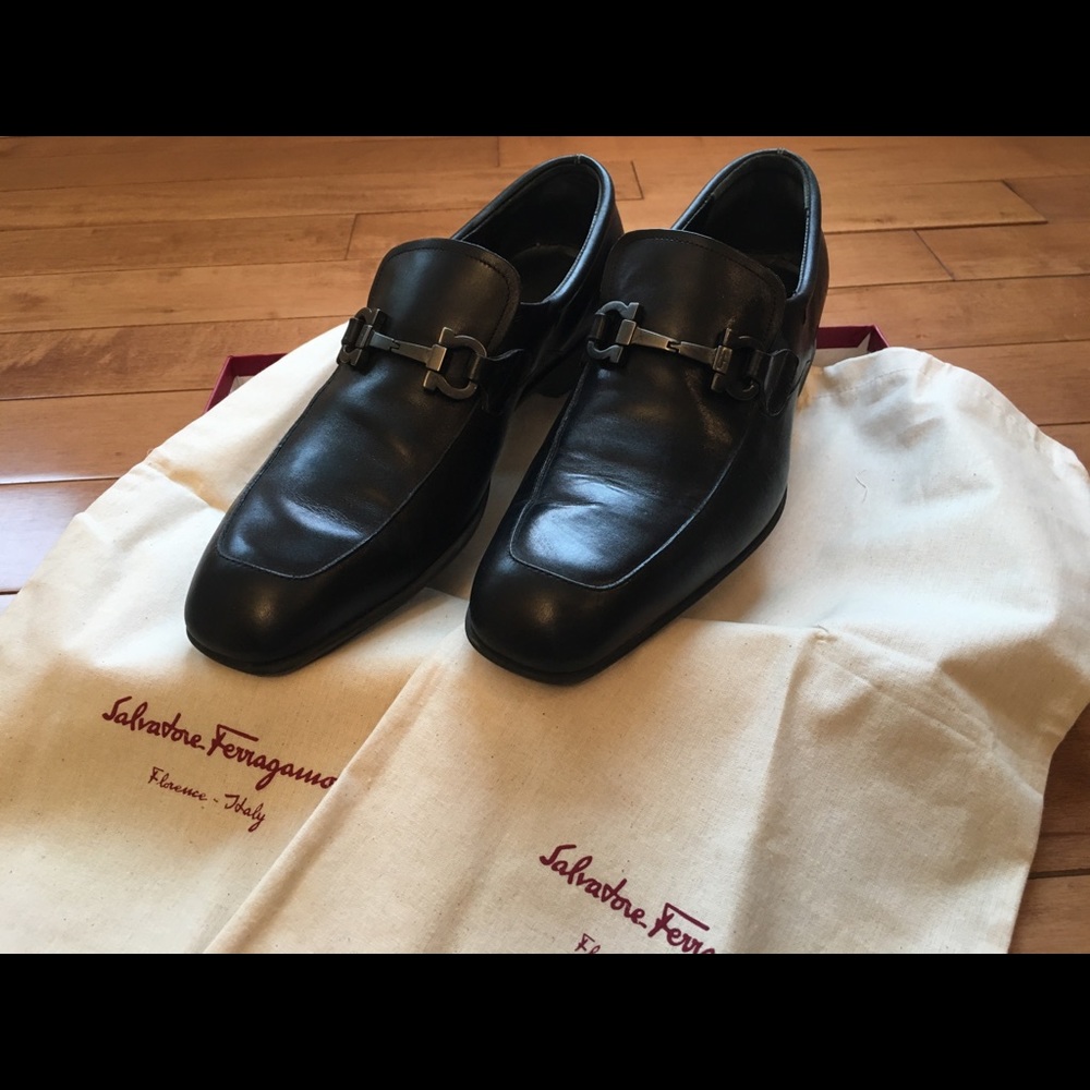 Salvatore Ferragamo Men’s 8.5 Black Shoe